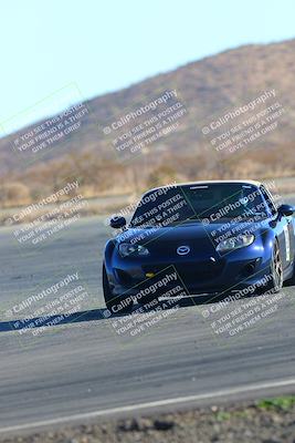 media/Jan-30-2022-Club Racer Events (Sun) [[5bee02ca8f]]/3 purple/skidpad (session 1)/